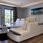 別荘 Casa Da Achada, By Op *