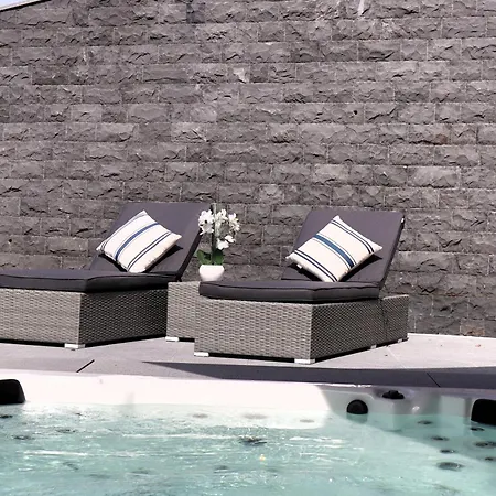 Casa Da Achada, By Op